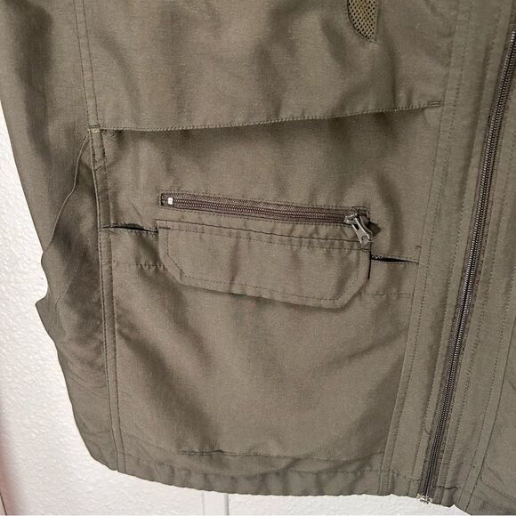 R&R Outdoors Army Green Utility Fishing Vest Size XL - Picture 7 of 12